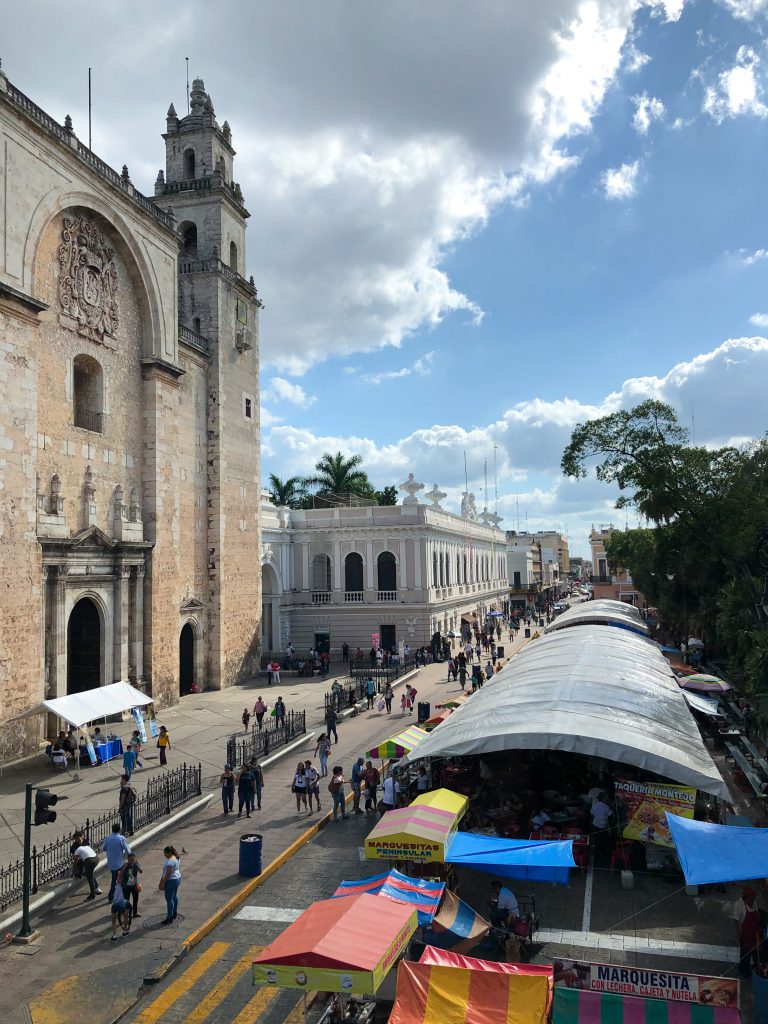 Plaza Grande markets in Merida 